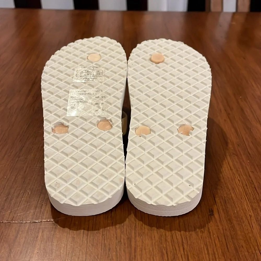 Michael Kors Jetset Flip Flops Sandals Shoes new Girls Youth Sizes DISCOLORED
